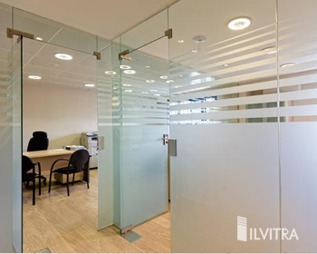 divisiones-de-oficina-en-vidrio-ilvitra